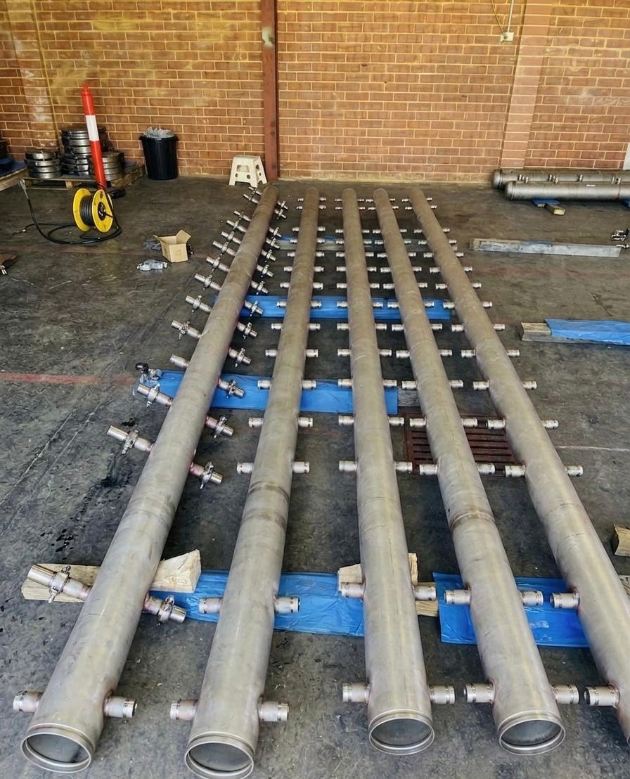 Batch hydrotesting of fabricated HDPE pipe spools in workshop