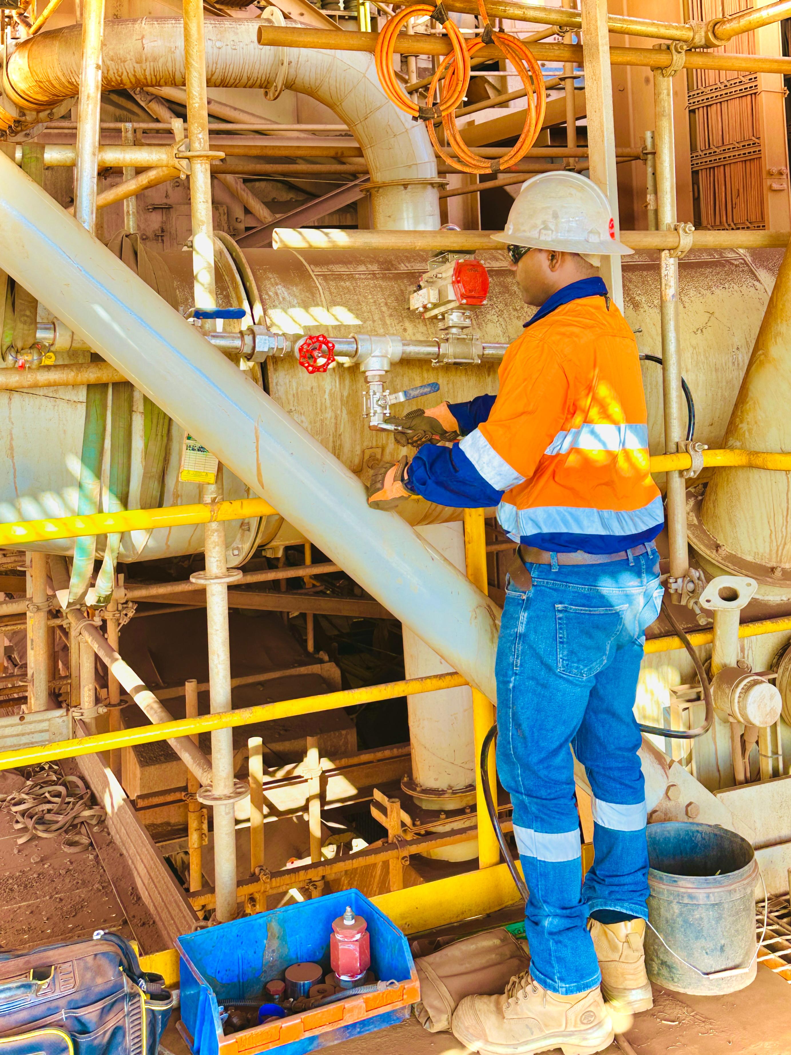 On-site nitrogen leak testing of completed piping system during pre-commissioning